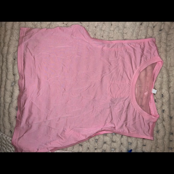 Pack of 3 Mippo workout crop tops. - Picture 2 of 5